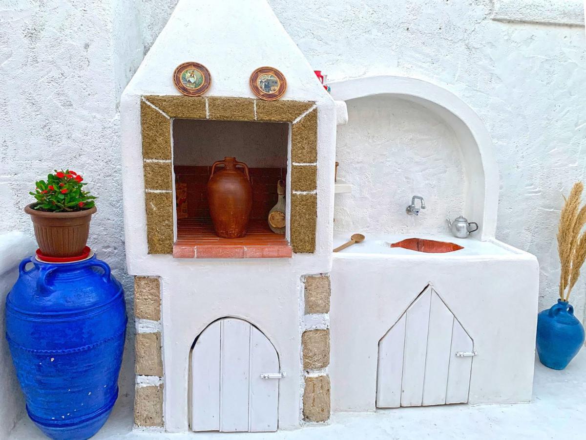 Aspasias Traditional House *